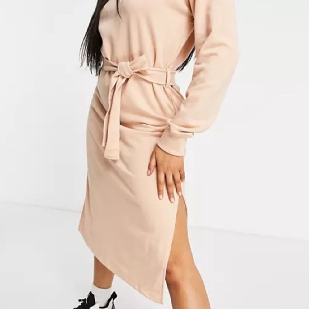 Missguided Beige Long Sleeve Dress